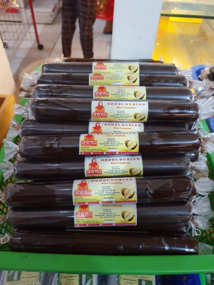 Dodol durian khas Lampung. (LAMPUNG POST)