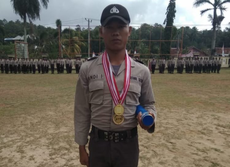 Anak Petani Siswa Terbaik SPN Kemiling