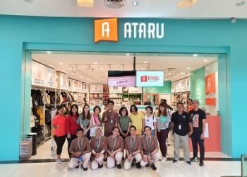 BUKA DI TANGERANG. Toko penyedia produk gaya hidup untuk milenial, yang merupakan bagian dari Kawan Lama Retail, Ataru, kini hadir di Living World Alam Sutera lantai I, Tangerang Selatan. Rencananya Ataru juga dibuka di kawasan Jabodetabek lainnya, seperti Living Plaza Bintaro dan Kalibata City.
n DOKUMENTASI ATARU