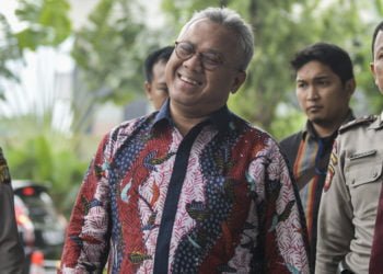 Ketua KPU Arief Budiman. (ANTARA/GALIH PRADIPTA)