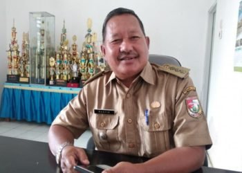 Rasyid, camat Tumijajar, ketua asisten dana desa kecamatan Tumijajar, Senin (3/2/2020)
