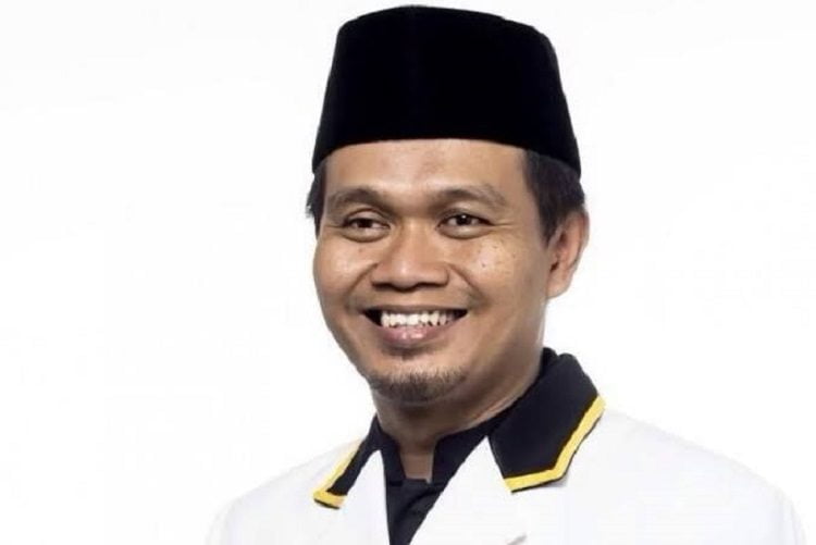 Ketua DPW PKS Lampung Mufti Salim