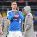 KALAH. Selebrasi penyerang Napoli, Arkadiusz Milik usai mengalahkan Inter Milan di Stadion Giuseppe Meazza pada leg pertama semifinal Coppa Italia 2019—2020, Kamis (13/2) dini hari WIB. I Nerazzurri kalah dari tim tamu dengan skor tipis 0-1.(TWITTER @EN_SSCNAPOLI)