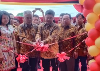 Mitra Bangunan Tabur Logam Mulia