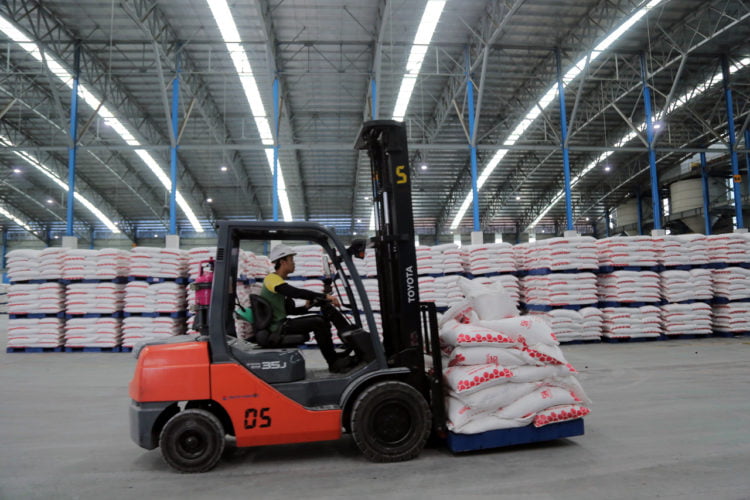 Pabrik gula. (ANTARA/IRFAN ANSHORI)