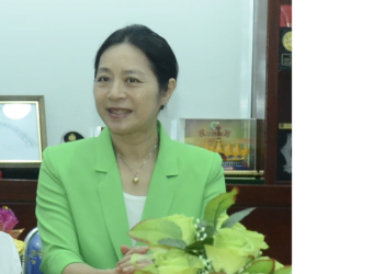 Kunjungan Konjen RRT di Medan Kiu Weiwei ke Lampung Post. (LAMPUNG POST/HENDRIVAN)