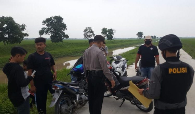 Polisi Bubarkan Balap Liar dan Ngabuburit