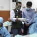 Perawat berjibaku merawat pasien covid-19. (DOK.MEDCOM)