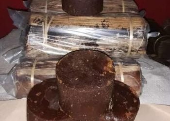 Gula aren olahan. (LAMPUNG POST)