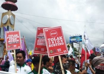 Tuntutan buruh tolak union busting. (ANTARA)