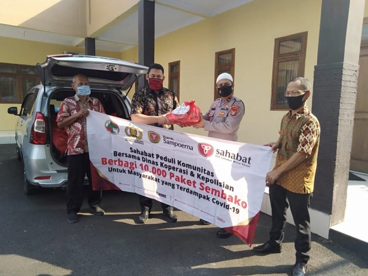 KSP SMS-Polresta Bandar Lampung Salurkan Bantuan Sembako