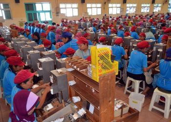 Industri Kecil Minta Aturan Rokok Murah Dihapus