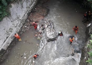 Kala Lima Nyawa Bocah Melayang Terseret Arus