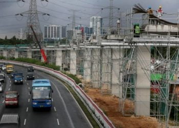 Pertumbuhan Ekonomi Masih Tertekan di 2021