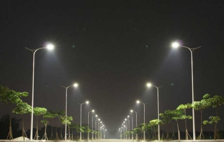 Warga Bisa Laporkan Lampu Jalan Rusak