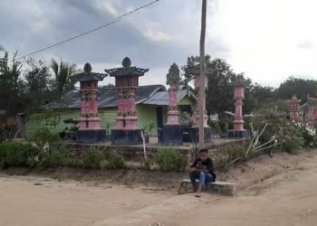 PERMUKIMAN WARGA. Kawasan Register 45 kini dipenuhi oleh permukiman warga, Rabu (5/8). LAMPUNG POST/RIDWAN ANAS