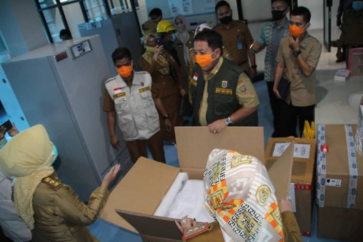 Periksa Ketat Pejabat Daerah