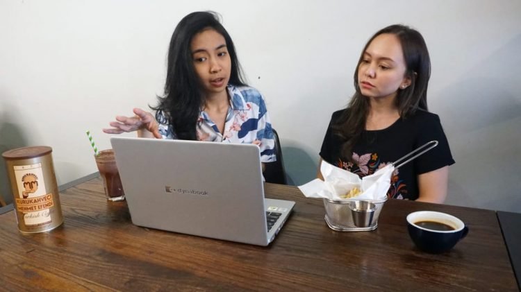 Produk Sharp Ekspansi ke Pasar Notebook