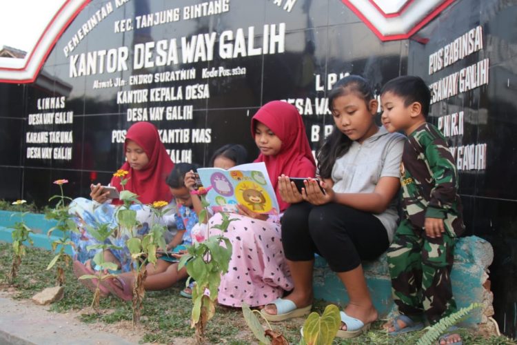 Insentif Pendidikan Harus Cermat