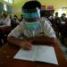 Sekolah tatap muka dengan protokol kesehatan.(DOK.LAMPUNG POST)