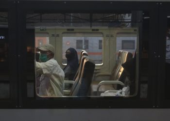 Penumpang KA Jarak Jauh Cukup Tunjukan Negatif Antigen