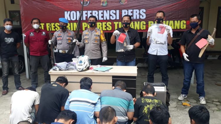 Polres Tuba Sita Enam Pistol