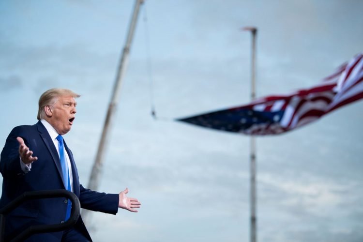 Dokter Sebut Kondisi Trump Lebih Parah