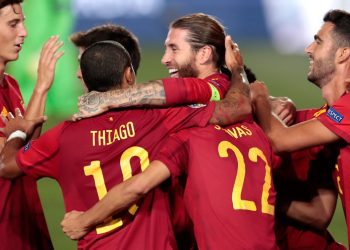 Spanyol Pesta Gol ke Gawang Ukraina
