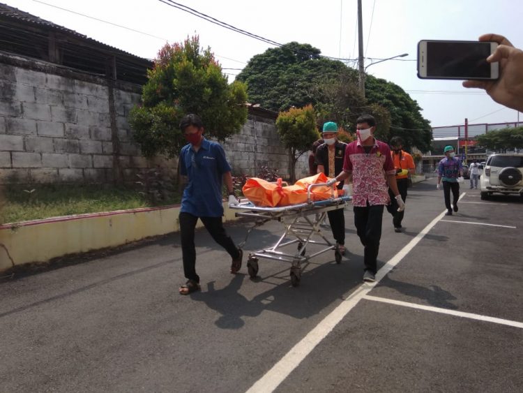 Pelaku Curanmor Tewas Dihajar Massa