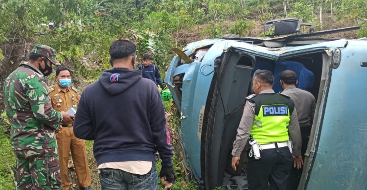 Calon Pengantin Selamat dalam Tragedi Bus Masuk Jurang