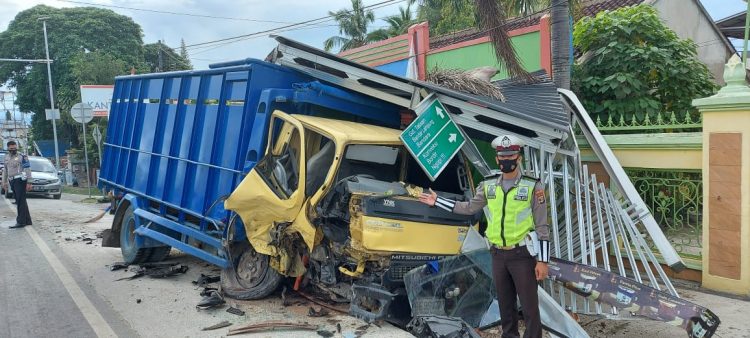 Sopir Truk Kontainer Terancam 6 Tahun Penjara