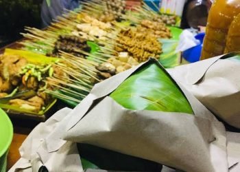 Angkringan yang banyak digandrungi anak muda. (DOK)