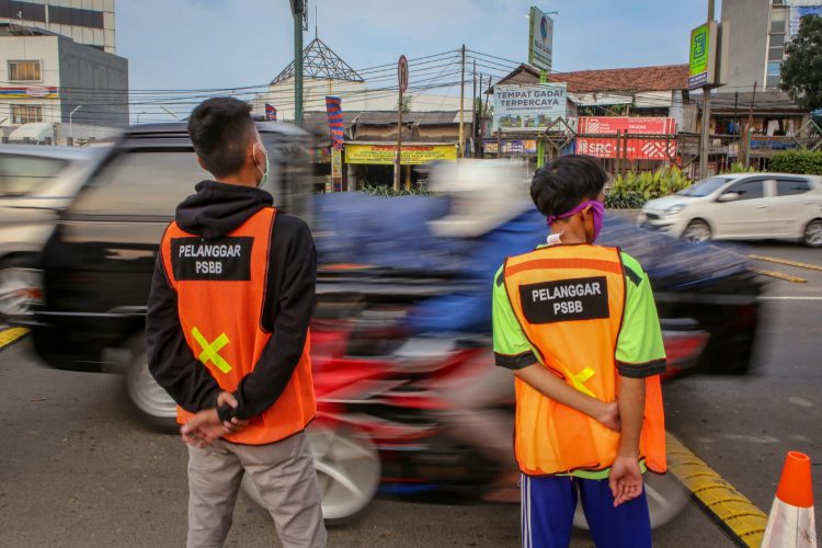 Peserta Pilkada Pelanggar Protokol Kesehatan Terus Bertambah