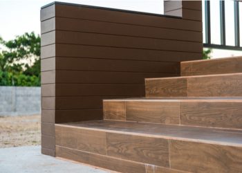 Keramik motif kayu (DOK. ARSITEK)