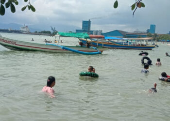 Pasutri Tenggelam akibat Perahu Bocor