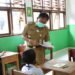 SEMUA satuan pendidikan mulai PAUD hingga SMA/SMK di Lampung Timur untuk mematuhi penundaan kegiatan belajar-mengajar (KBM) tatap muka.