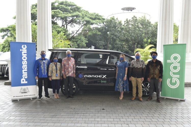 Nikmati Sensasi Ruang Perjalanan  Nyaman dengan Grab