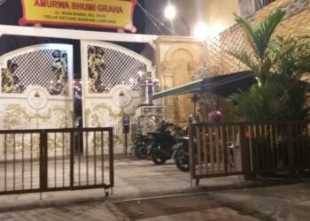 Suasana Wihara Amurwa Bhumi pada malam Imlek 2572 Kongzili tampak sepi. (Lampost.co/Sri Agustina)