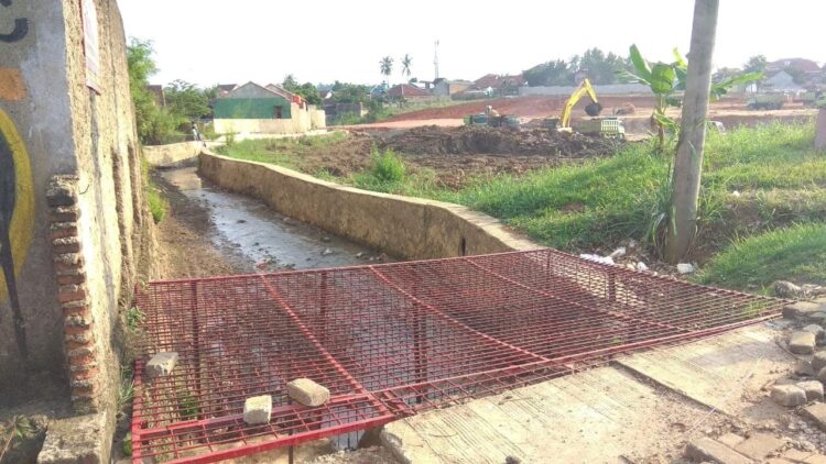 Warga Takut Laporkan Pengembang Plaza Living