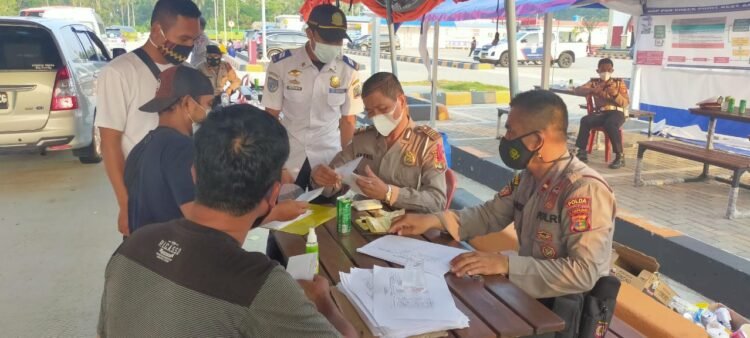 Kelurahan Karangrejo Larang Warganya Bepergian
