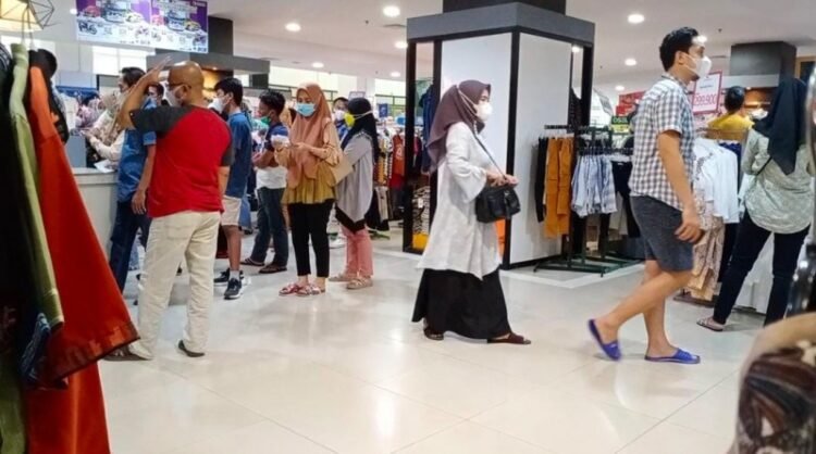 Pusat Perbelanjaan Berangsur Bangkit