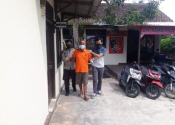 polisi gadungan