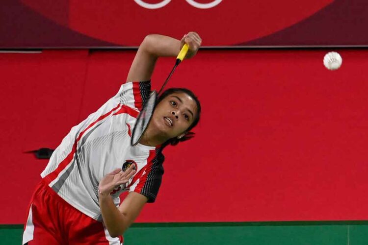 Pebulu tangkis tunggal putri Indonesia Gregoria Mariska Tunjung. (AFP PHOTO/Alexander Nemenov)