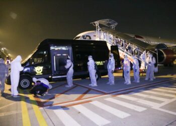 Sebanyak 129 pekerja migran Indonesia (PMI) dan awak kapal dari Taiwan mendarat di Indonesia pada Sabtu, 21 Agustus 2021, pukul 03.00 WIB. (Foto: Dok. Kemenaker)