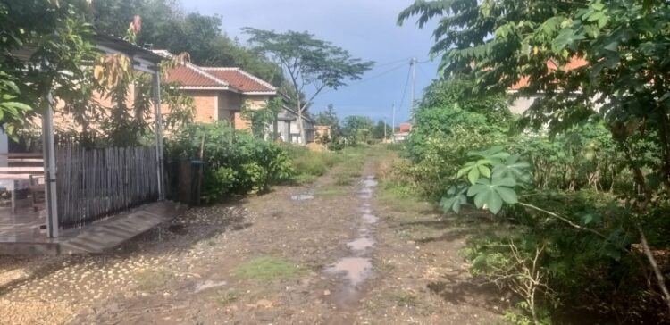 Warga Harap Perbaikan Jalan Bumiasri-Trimomukti