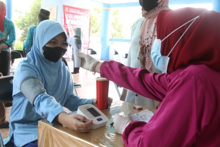 Daerah Kejar Jatah Vaksin