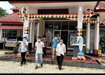 mantan perangkat pekon