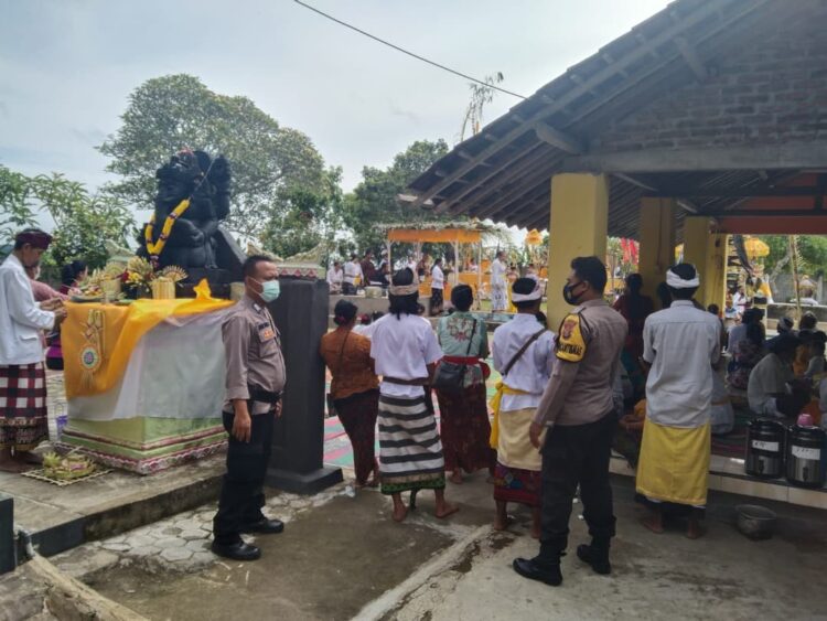 ibadah umat hindu