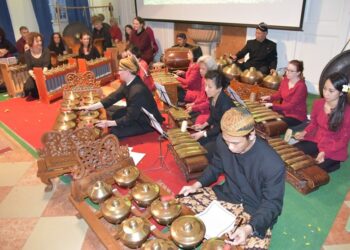 tabuhan gamelan