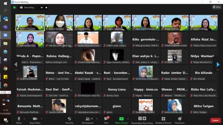 Kegiatan Virtual Press Conference HiLo School Health and Green Science Competition. (dok. HiLo School)